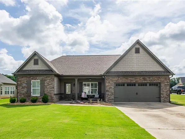 21 Gilreath Trl NW, Cartersville, GA 30121