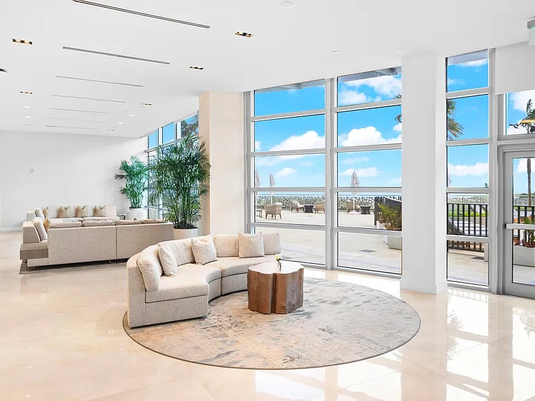 3100 N Ocean Dr #H-1608 — Photo 147