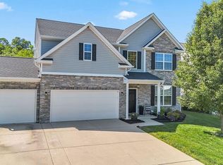 5352 W Hoge Dr, Bloomington, IN 47403