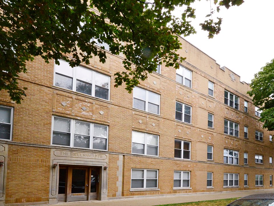 1st image of 3806 W Belle Plaine Ave APT 2