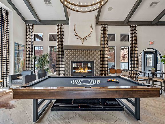 Lazo, Chandler, AZ, Entertainment Lounge