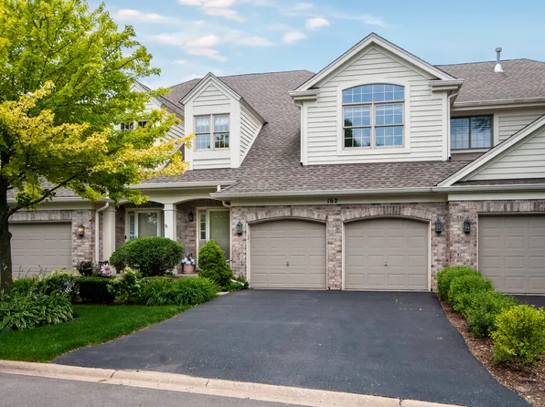 162 Fairway Dr, La Grange, IL 60525