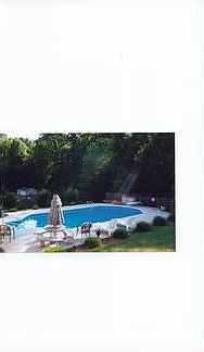 3rd image of 310 Bonaventure Dr