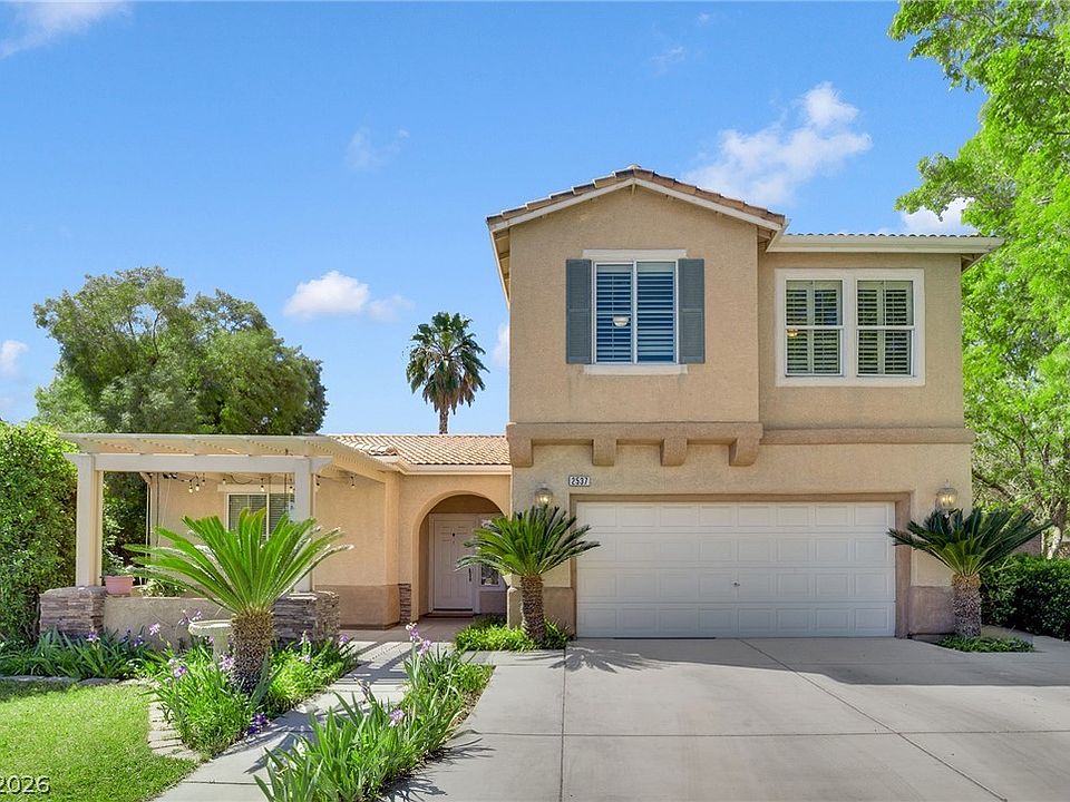 1st image of 2537 Carmona Cir