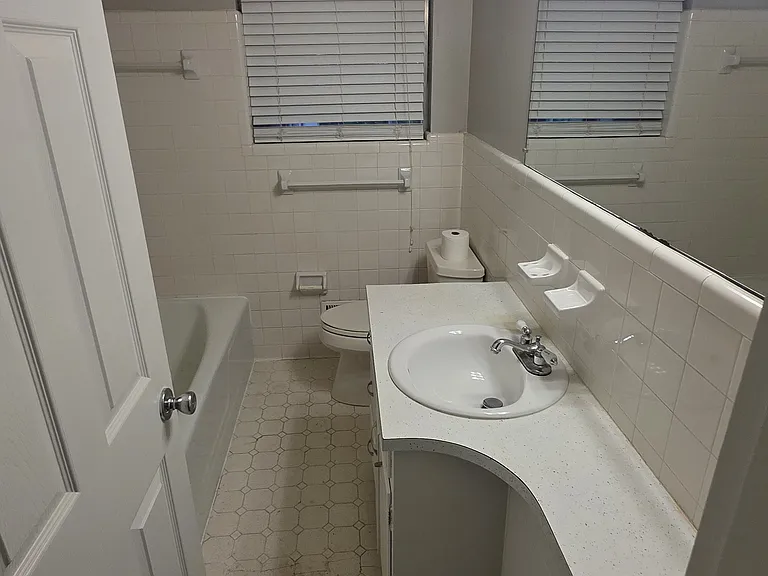 8720 Bowden St #8720 — Photo 7