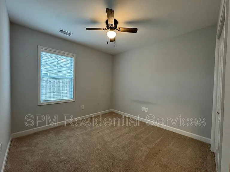 4043 Ironstone Ct — Photo 12
