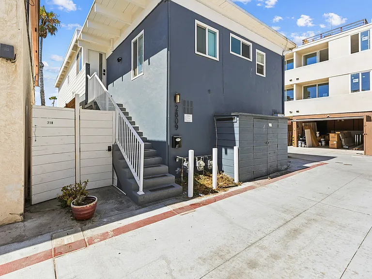 2809 Strandway — Photo 19