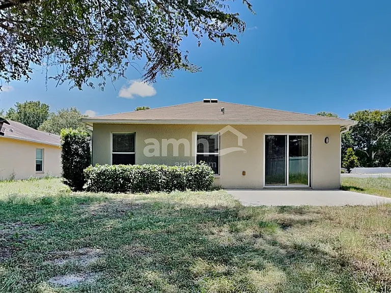 18025 Cypress Bay Pkwy — Photo 14