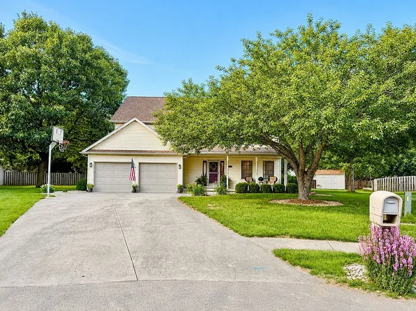 116 Cherry Cir, Williamsville, IL 62693