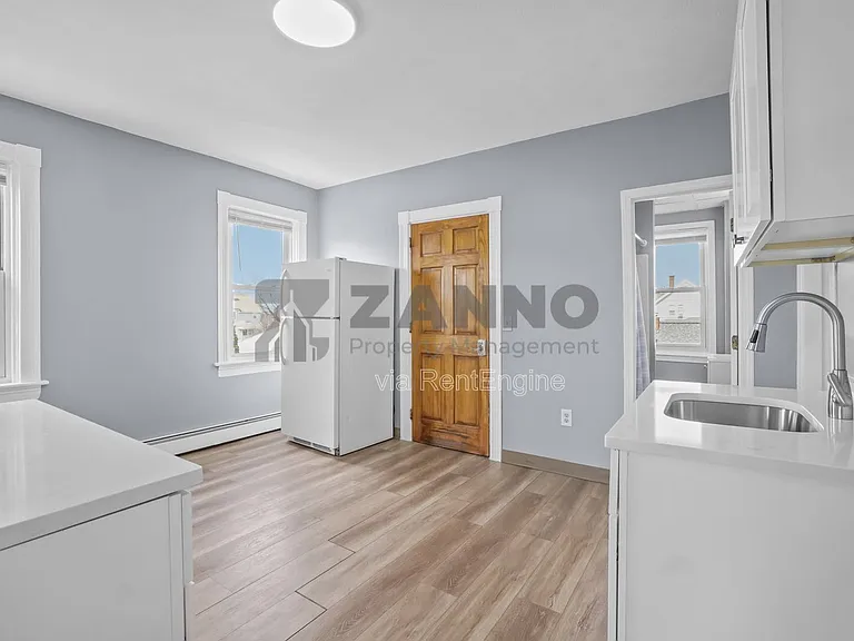 108 Woodward Ave #2 — Photo 8