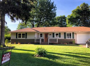 1138 Ashland Dr, Temperance, MI