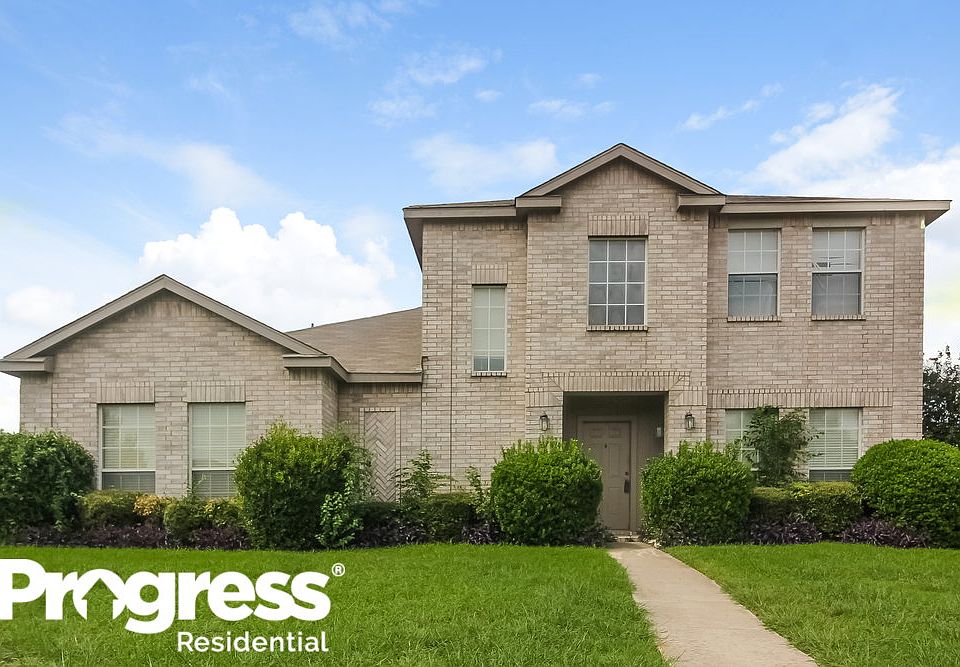 2nd image of 505 Summertree Ln