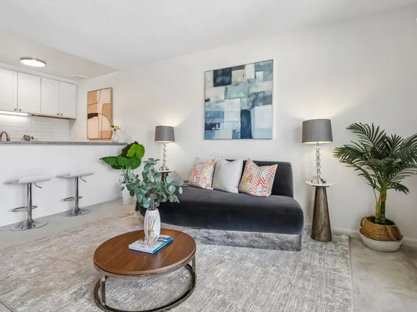 814 N Delaware St APT 504, San Mateo, CA 94401