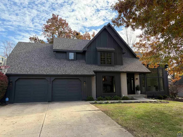 3502 SW Stonybrook Dr, Topeka, KS 66614