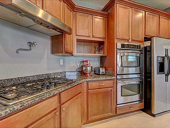5th image of 8473 Elche Ct