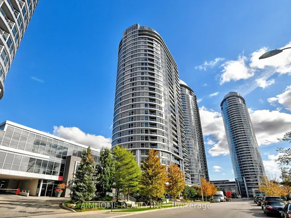 151 Village Green Sq #506, Toronto, ON M1S 0K5