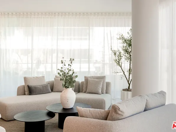 9200 Wilshire Blvd #201W, Beverly Hills, CA 90212