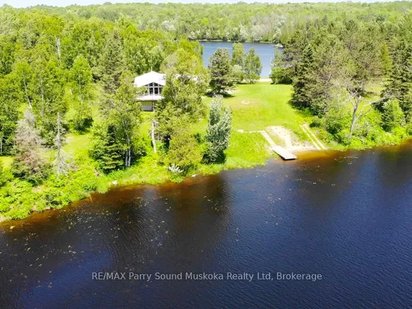 3 Magnet Rd, Magnetawan, ON P0A 1P0