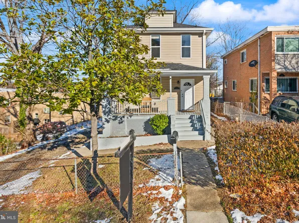 5206 Clay St NE, Washington, DC 20019