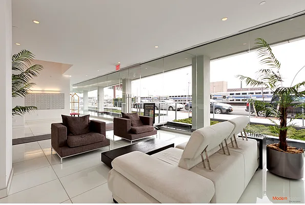 Sold by Modern Spaces | media 15