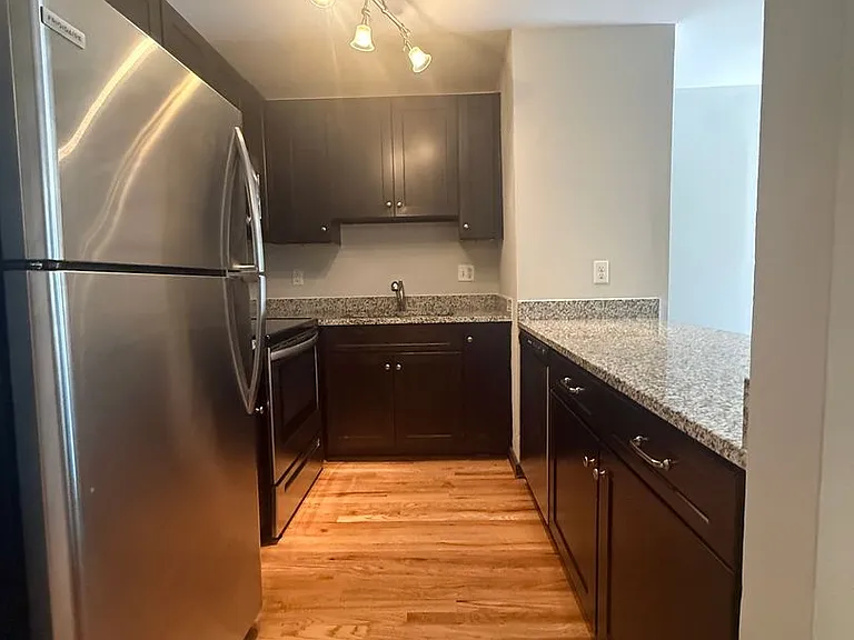 The Ridgewood Apartments in Woodbine - Remodeled Units - Gated Access - Convenient - Ample Parkin... — Photo 24