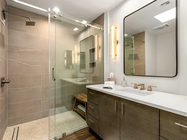 35 Mission Ct — Photo 20