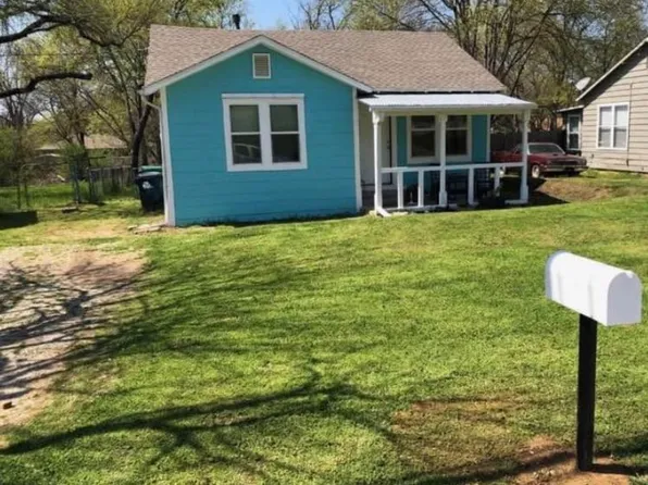 2213 Bolivar St, Denton, TX 76201