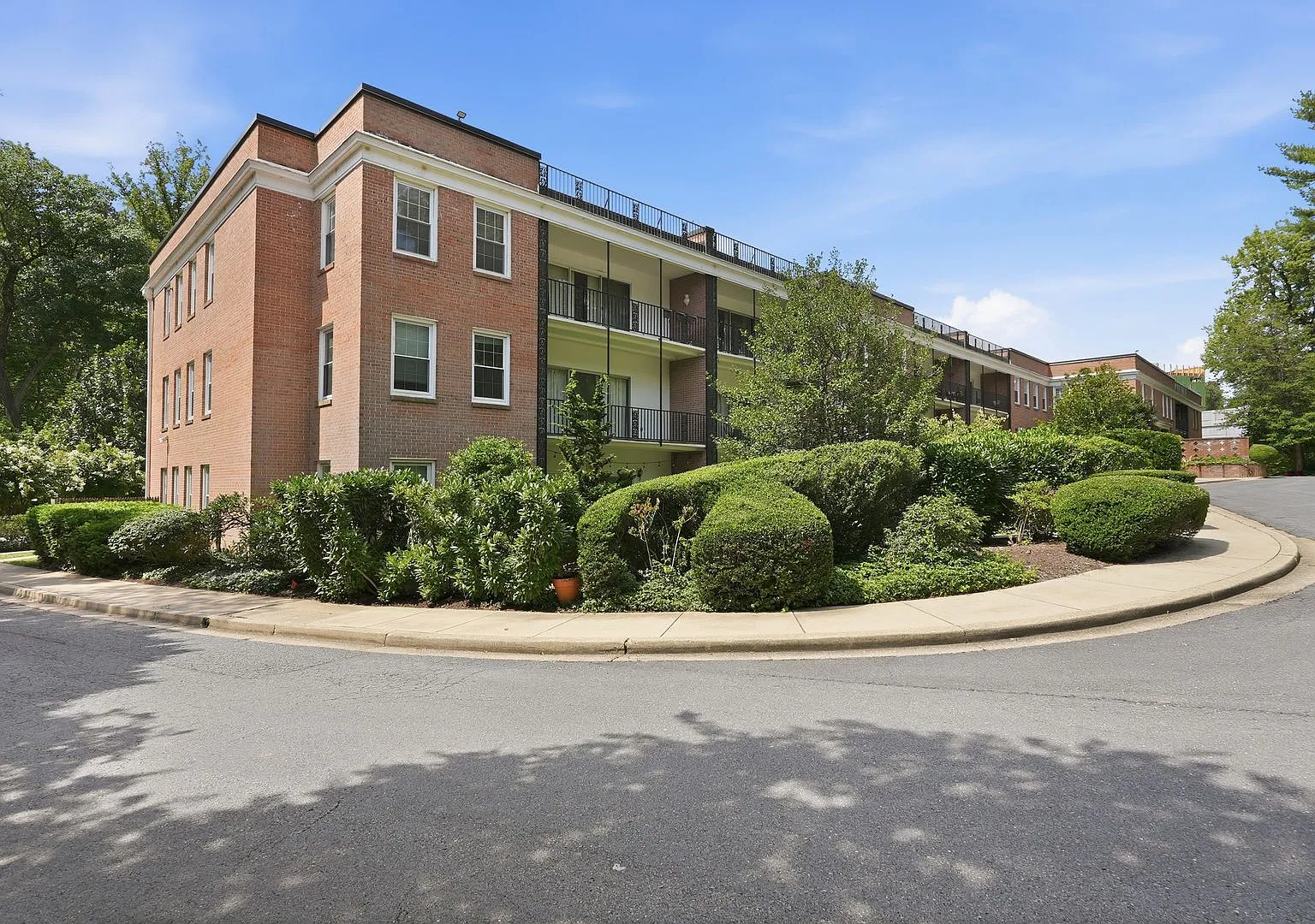 Incredible Value in Chevy Chase: 2BR with Huge Balcony & Utilities Included! — Photo 1