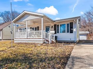 2101 Henley Rd, Springfield, IL 62702