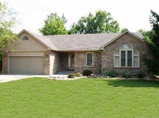 12041 Kingfisher Cir, Indianapolis, IN