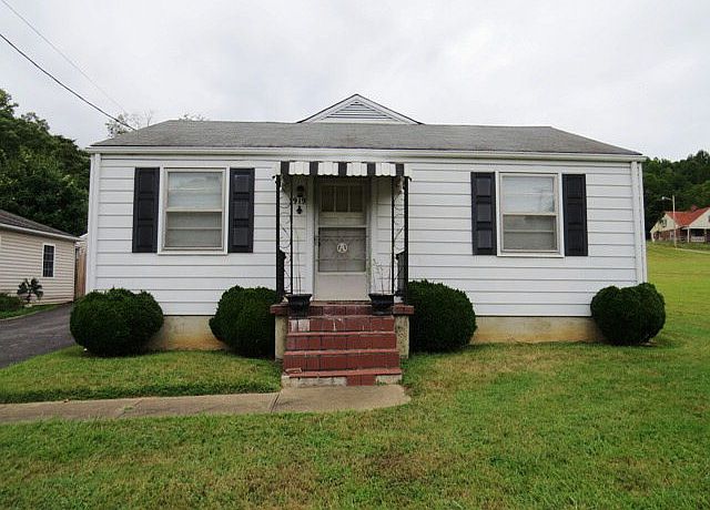1st image of 919 Liberty St