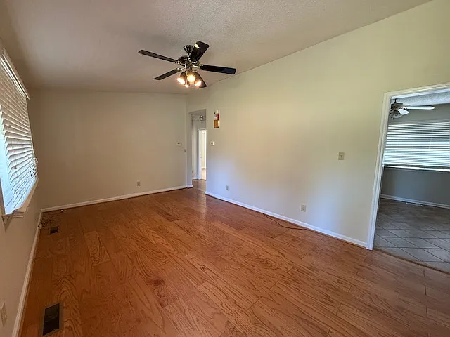 3734 SE School Rd — Photo 4