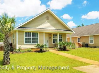 38 N 4th St, Santa Rosa Beach, FL 32459