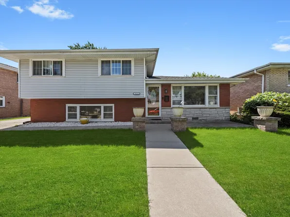 512 Gregory Dr, Chicago Heights, IL 60411