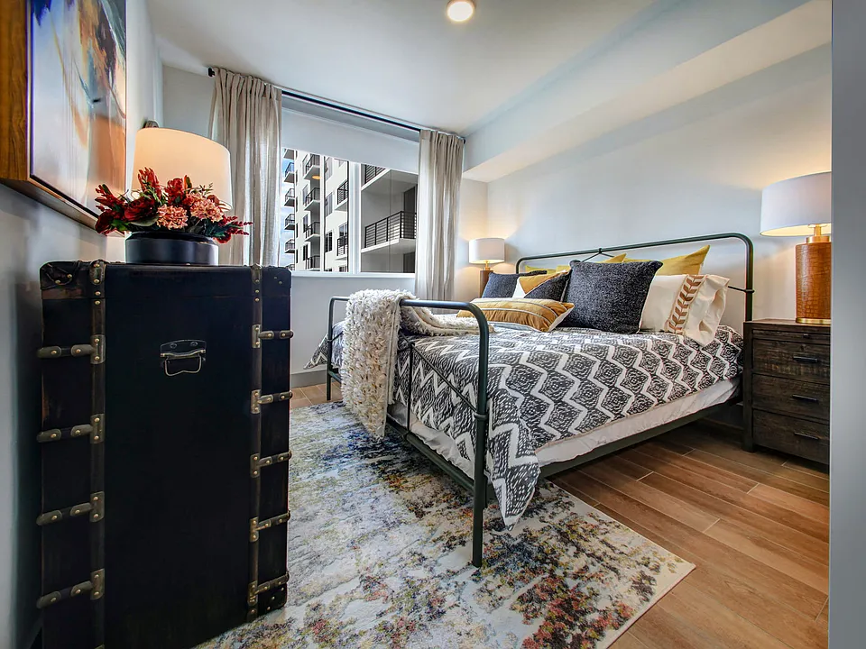 Novo Las Olas apartments community photo