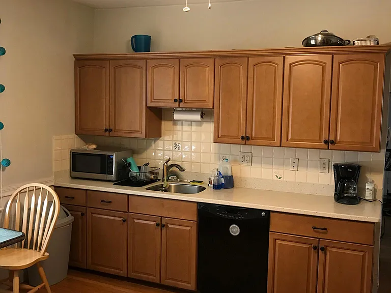 39 Foster St #1 — Photo 9
