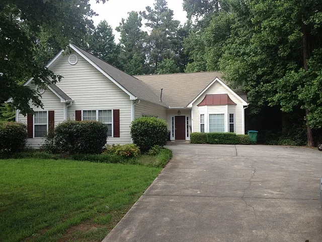 974 Dogwood Rd — Photo 1