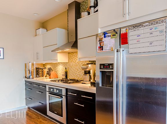 5th image of 2800 W North Ave Unit 502