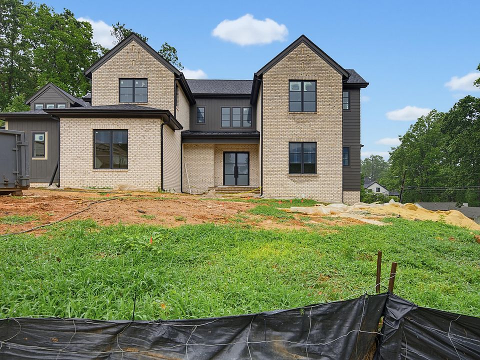 1st image of 1221 Gunnison Pl