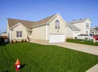 529 Fox Trot Dr, Clarksville, TN 37042