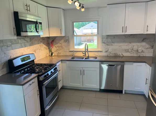 4691 S Bannock St, Englewood, CO 80110