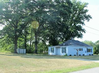 707 W Edgerton St, Howard City, MI