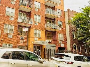 755 40th St APT 3C, Brooklyn, NY 11232