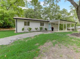 805 Fitzgerald Dr, Raleigh, NC 27610