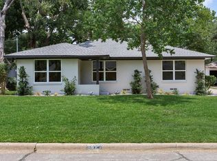 6577 Patrick Dr, Dallas, TX 75214