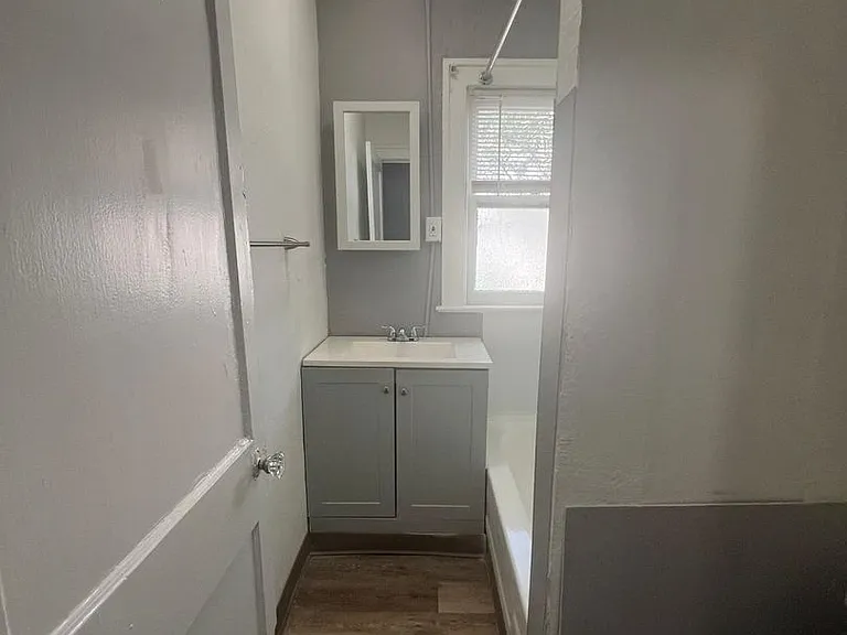 3244-3246 Sycamore Rd — Photo 10