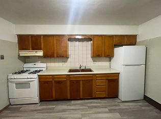 2920 Halsted, Rockford, IL 61101