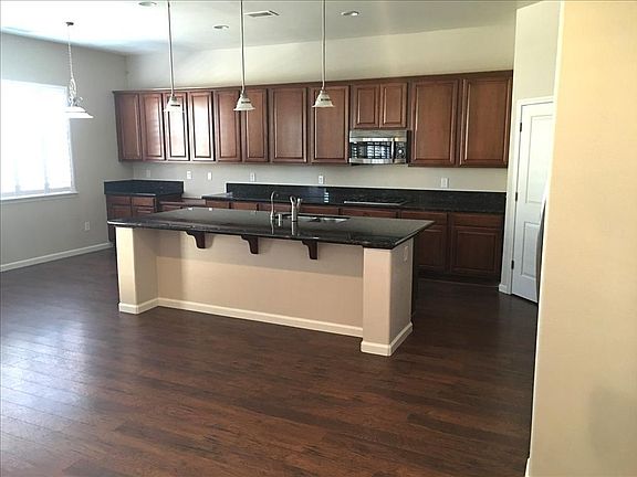 2nd image of 5010 Rhine Wine Dr