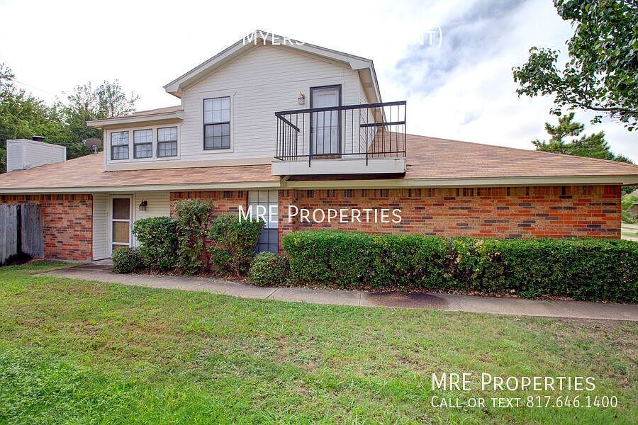 1st image of 122 Myers Dr
