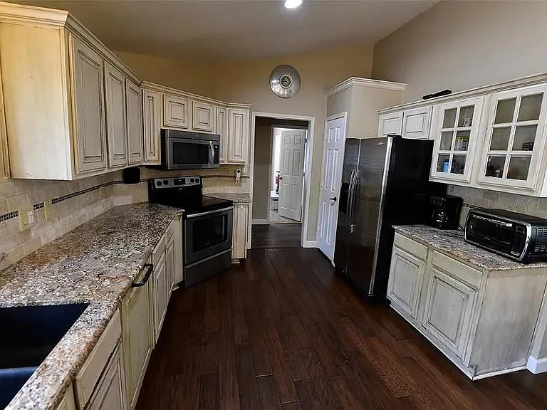 525 Blair Meadow Dr — Photo 6